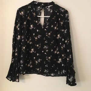 American Eagle small v neck black floral blouse